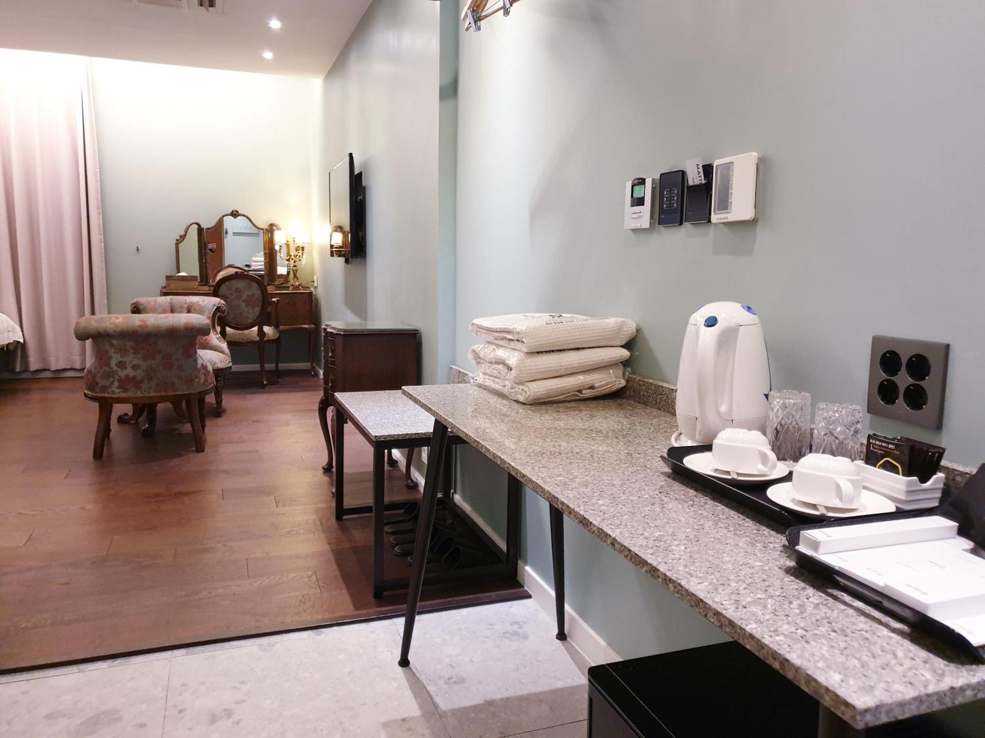 Hotel Matthieu יאוסו חדר תמונה