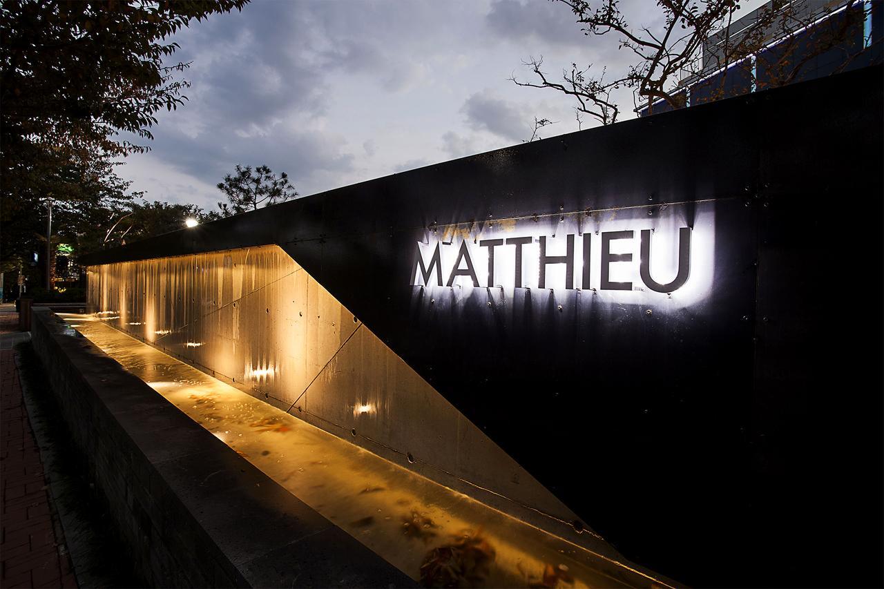 Hotel Matthieu יאוסו מראה חיצוני תמונה