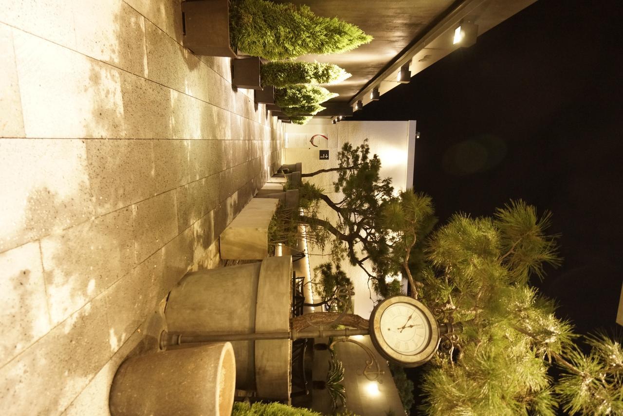 Hotel Matthieu יאוסו מראה חיצוני תמונה